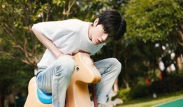 蔡徐坤娱乐吃瓜图片大全,盘点那些搞笑又温馨的瞬间